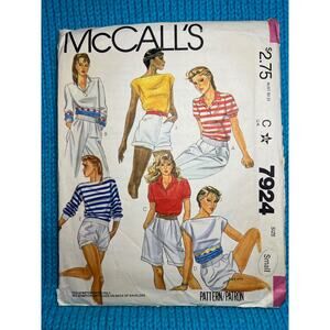 McCalls 7924 Sewing pattern knit top polo boat neck size small